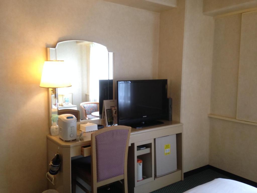 Smile Hotel Nagano Rum bild